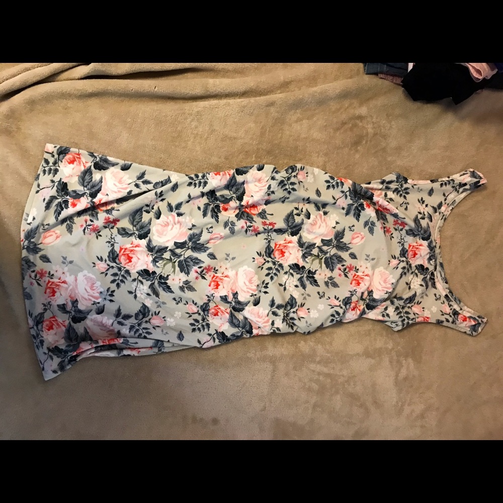 Maternity dress